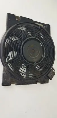 Opel Zafira A Radiator cooling fan shroud 90570741