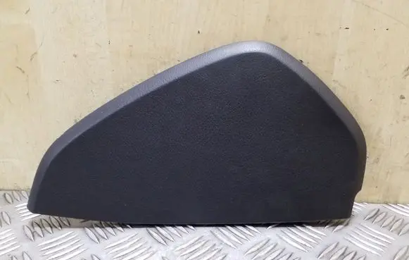 Seat Exeo (3R) Dashboard side end trim 3R0857212