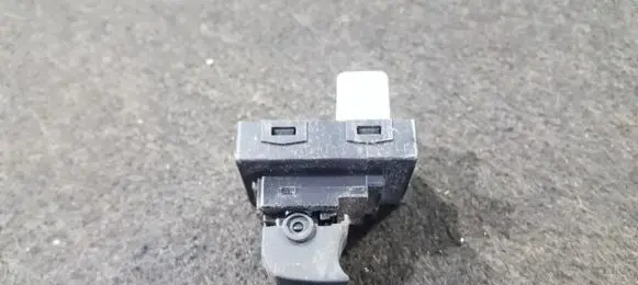 KIA Ceed Electric window control switch 935751h100 93575-1h100