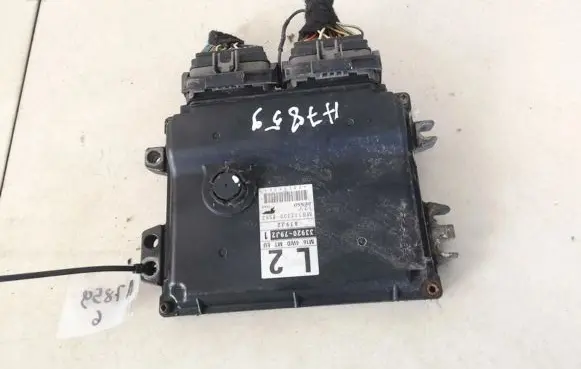 Suzuki SX4 Engine control unit/module 3392079j21 33920-79j21