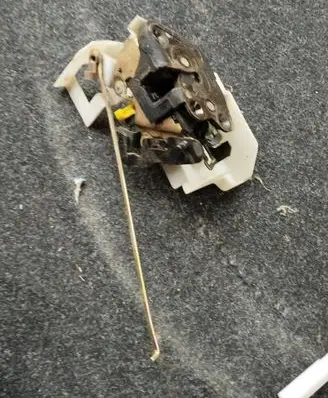 Hyundai Sonata Rear door lock