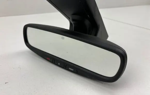 Rear view mirror (interior)