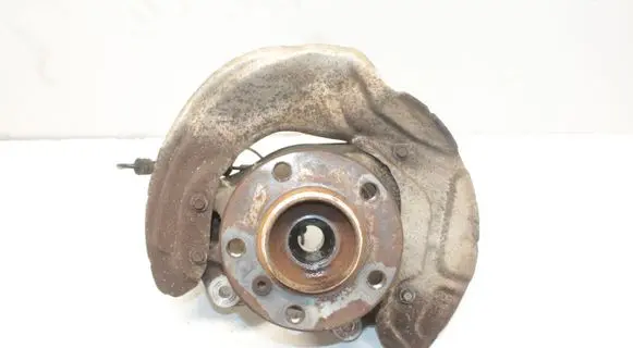 BMW 4 F32 F33 Front wheel hub 6859004