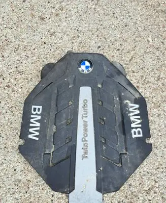 BMW 5 F10 F11 Engine cover (trim) 7577459 52794510