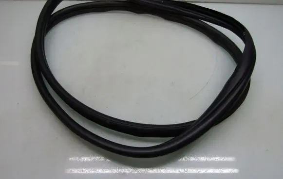 Honda HR-V Front door rubber seal