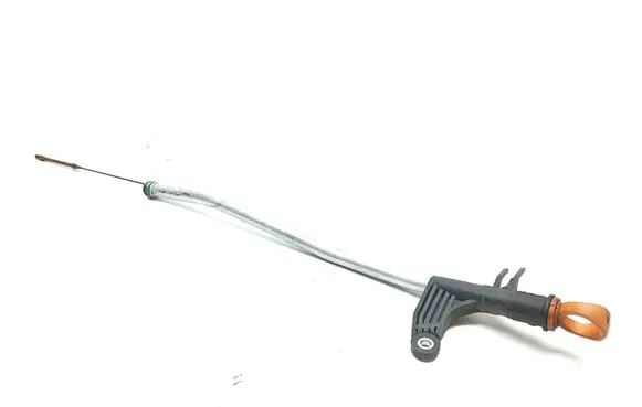 Peugeot 3008 II Oil level dip stick 9824425380