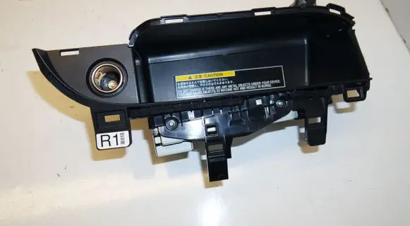 Lexus RX 450H Wireless charging module 861C048020