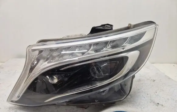 Mercedes-Benz Vito Viano W447 Headlight/headlamp