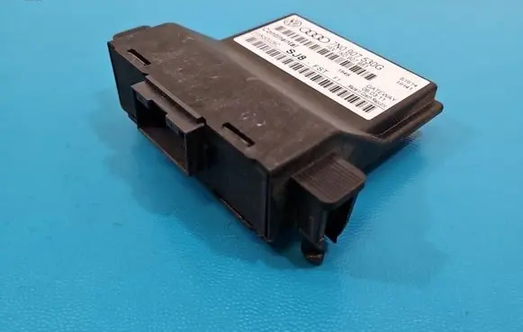 Volkswagen PASSAT B7 Central body control module 7N0907530G IMPRK1587777