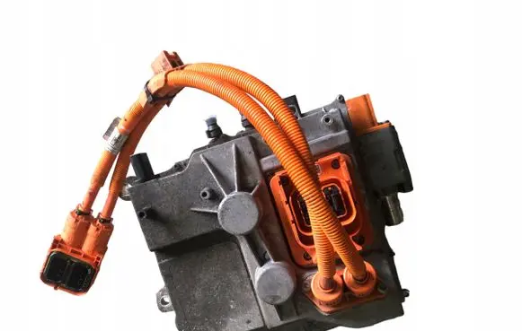 BMW i3 Voltage converter inverter 8689350