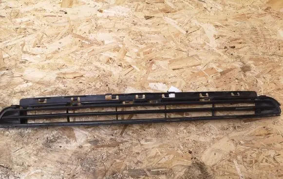 Citroen C5 Front bumper upper radiator grill 9682331677 2003051