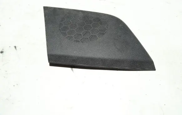 Side speaker trim/cover