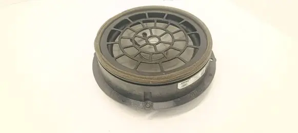 Audi Q3 8U Front door speaker 8U0035415B 3224320010