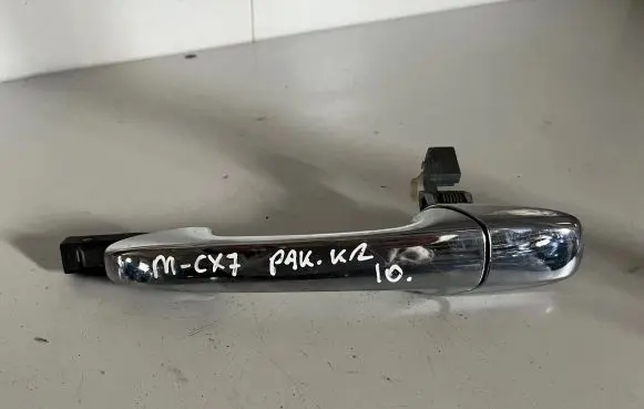 Mazda CX-7 Front door exterior handle