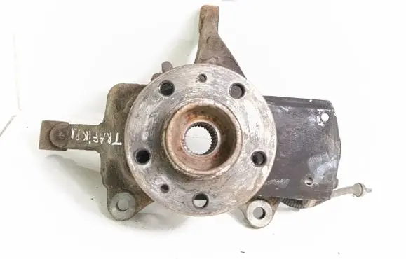 Renault Trafic III (X82) Front wheel hub spindle knuckle 479108892R