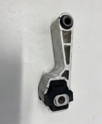 Ford Galaxy Engine mount bracket 320716