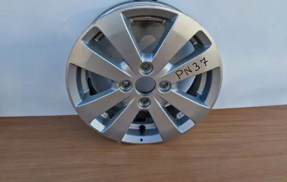 Suzuki Swift II R15 alloy rim 68K5-445