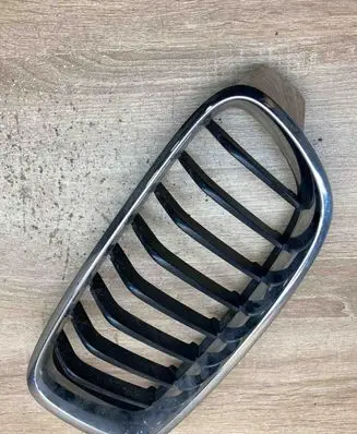 BMW 3 F30 F35 F31 Front grill 7255411