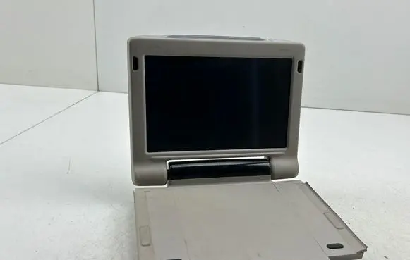 Chrysler Pacifica Screen/display/small screen 5MH00PD2AC 067810194 1P28440437