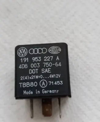 Volkswagen PASSAT B4 Other relay 191953227A