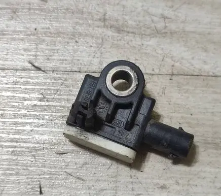 Jeep Grand Cherokee Airbag deployment crash/impact sensor 56054212AA