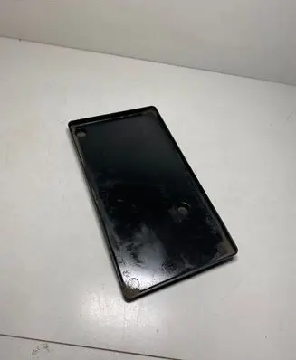 Battery tray