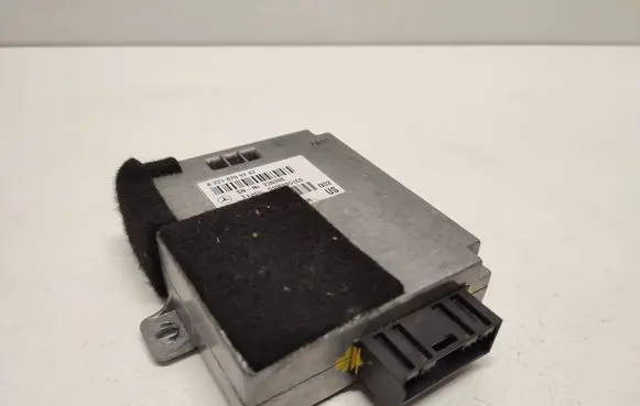 Mercedes-Benz S W221 Voice control module A2218705787 236308 01000351C0