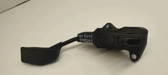 Suzuki Baleno IV Accelerator throttle pedal 4940068P00 01239802