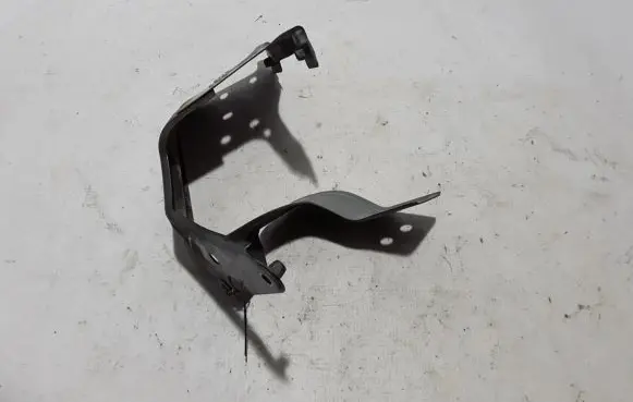 Skoda Karoq Fender mounting bracket 57A821167