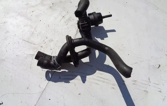 Audi A5 Sportback 8TA Vacuum valve 