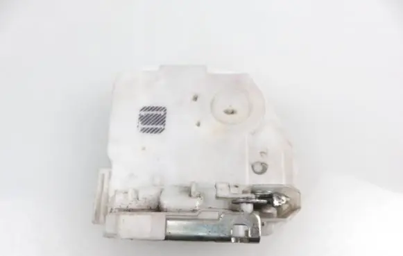 Mitsubishi ASX Rear door lock