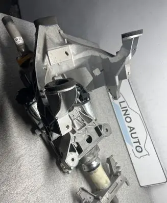 Steering wheel axle