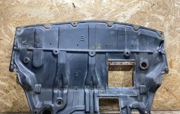 Infiniti G37 Engine splash shield/under tray 75892JK500