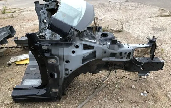 Front quarter panel