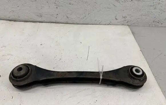 BMW 7 G11 G12 Rear upper control arm/wishbone 6792519