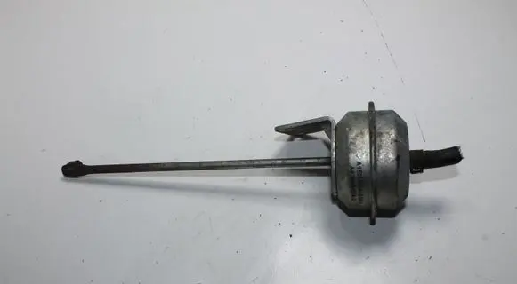 Volkswagen PASSAT CC Turbo system vacuum part A1501F50A05394