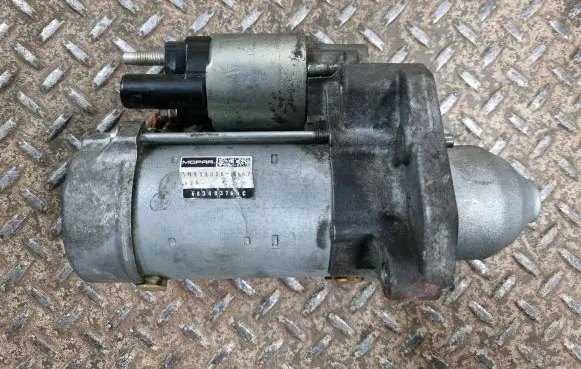 Chrysler Pacifica Starter motor 68348376AC