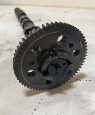 BMW 1 E81 E87 Camshaft 0986
