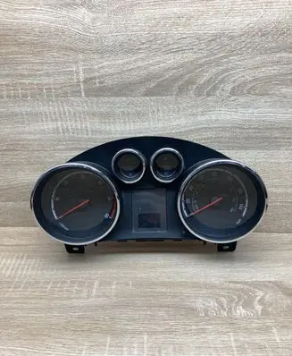 Opel Meriva B Speedometer (instrument cluster) 13346188 600775881