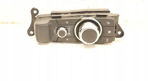 Radio/CD/DVD/GPS head unit