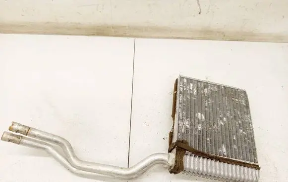 Ford Focus Heater blower radiator VP3M5H18476EA
