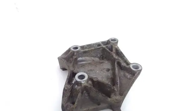 Honda Accord A/C compressor mount bracket 