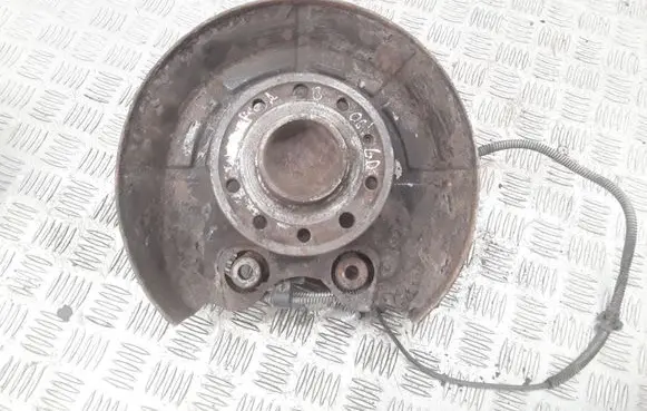 Opel Vectra C Rear wheel hub spindle/knuckle 