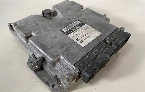 Opel Signum Engine control unit/module 97379557 897379-5574