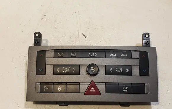 Peugeot 407 Climate control unit 96573322YW VP4PUH18C612FE