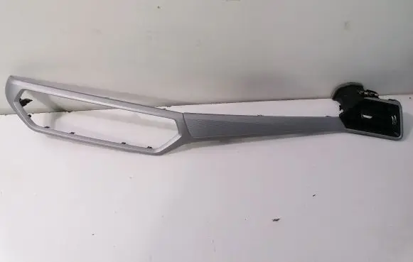 BMW 3 G20 G21 Dashboard glove box trim 6806855