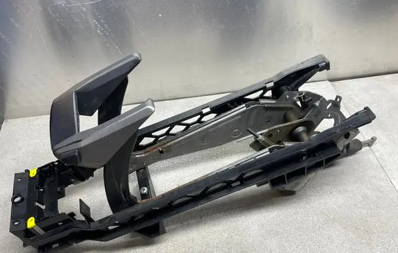Opel Zafira B Handbrake/parking brake lever assembly 13173080