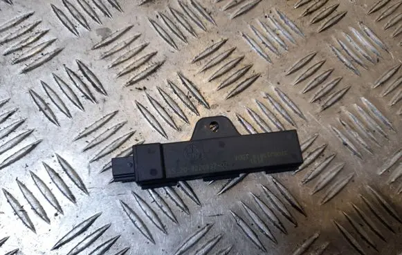 Interior comfort aerial antenna