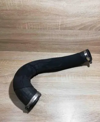 Audi Q5 SQ5 Intercooler hose/pipe 8R0145790F
