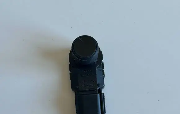 Toyota RAV 4 (XA40) Parking PDC sensor 4206050460 5046010F27